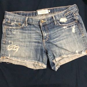 Abercrombie & Fitch distressed shorts